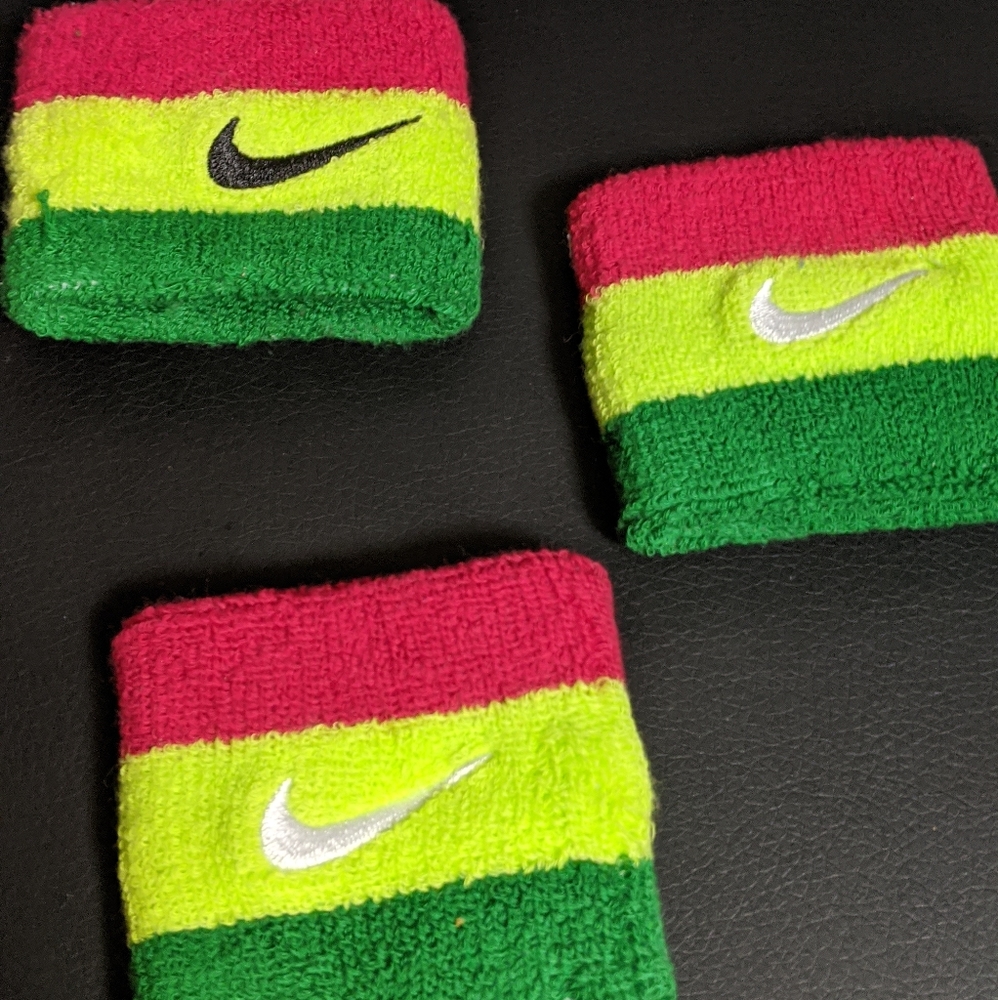 Nike arm bands